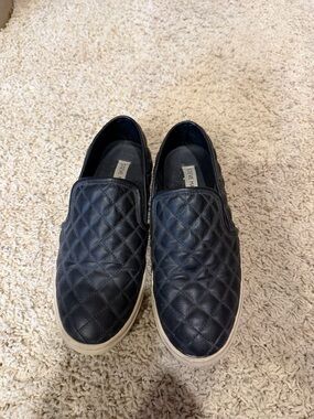 Steve Madden Slip Ons